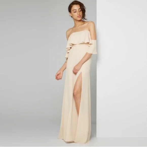 Fame and Partners Cream Gown Off the Shoulder Fitted Waist Size M High Slit - Picture 1 of 16